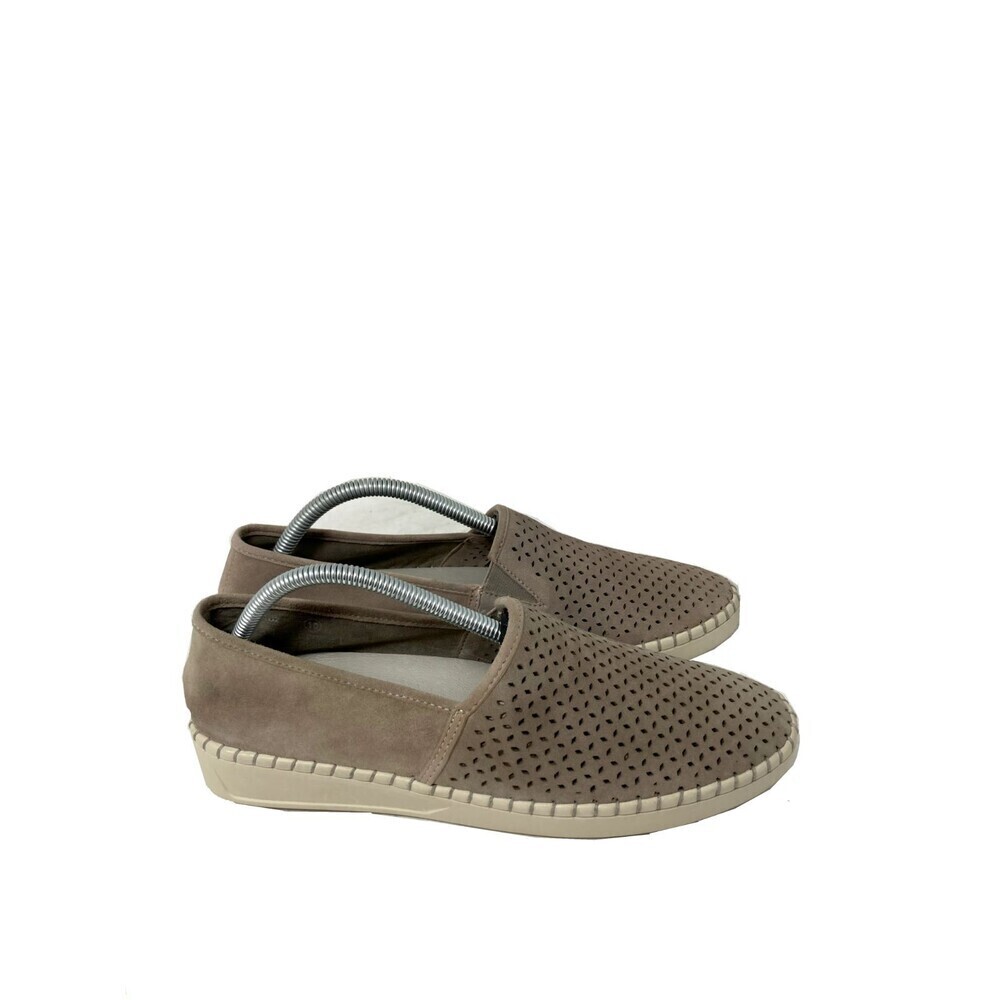 Cougar Flat Shoes Women's Size 10 Cruz Slip on Beige Suede